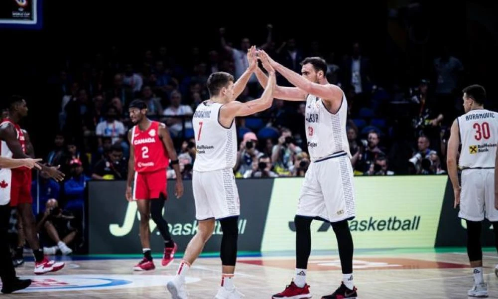 Mundobasket 2023: Oι Σέρβοι «τσάκισαν» τους Καναδούς με 95-86 και πάνε τελικό